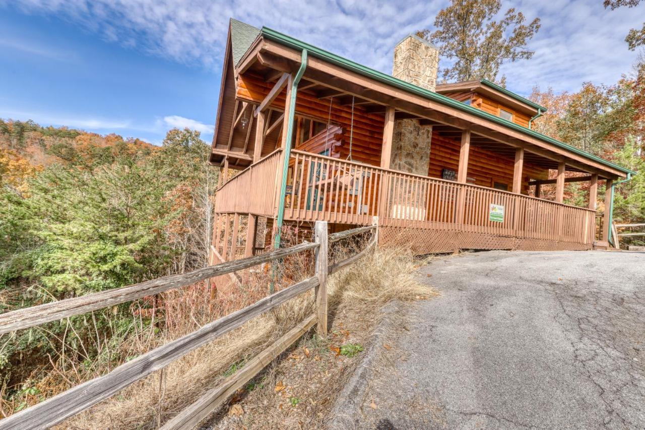 Harrisons Hideout Villa Пиджен Фордж Екстериор снимка